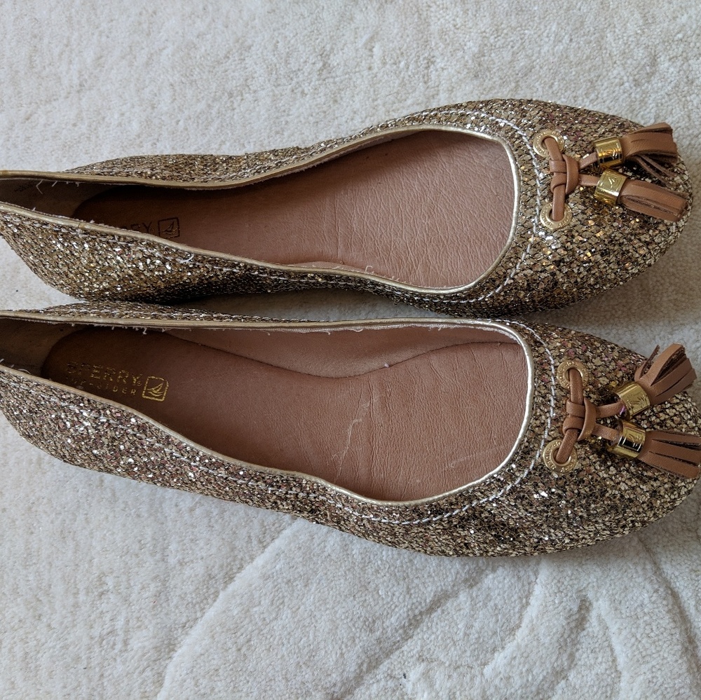 Sperry gold flats